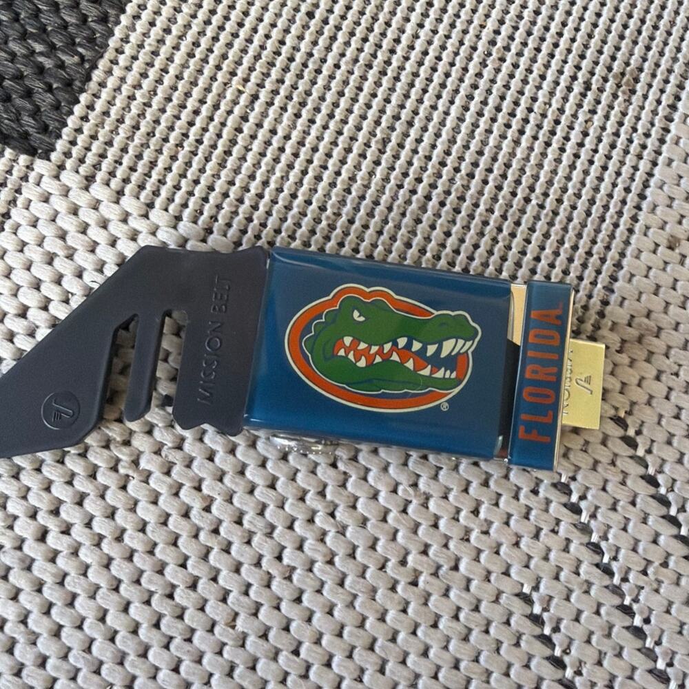 NEW Florida Gators NCAA Mission Belt Buckle Team Logo Acrylic College Blue Green